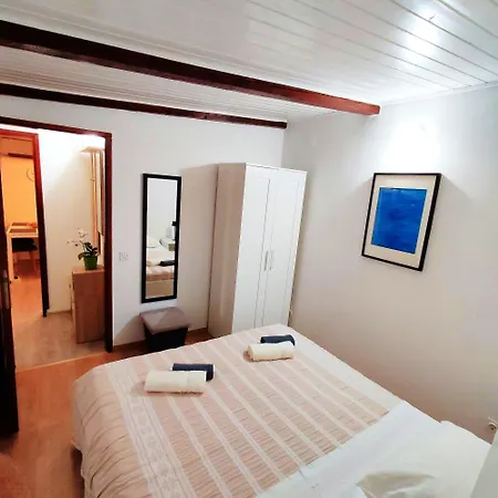 Апартаменты Venier Ровинь